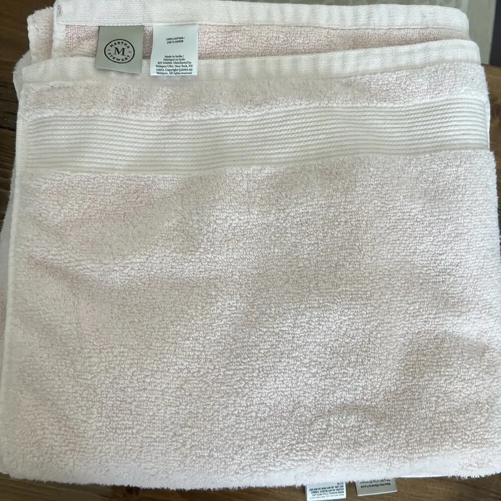 (2) Martha Stewart Light Pink Bath Towels 100% Cotton 30”x54” EUC